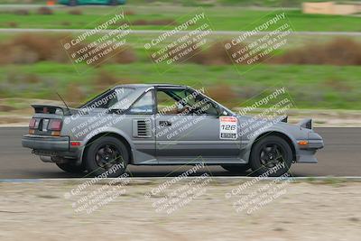 media/Dec-19-2025-Lucky Dog Racing (Fri) [[3b7b1b5fc8]]/Beginner/Session 4 Turn 2 3 Speed Pan/